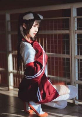 大胸隔壁女孩_BD高清免费观看